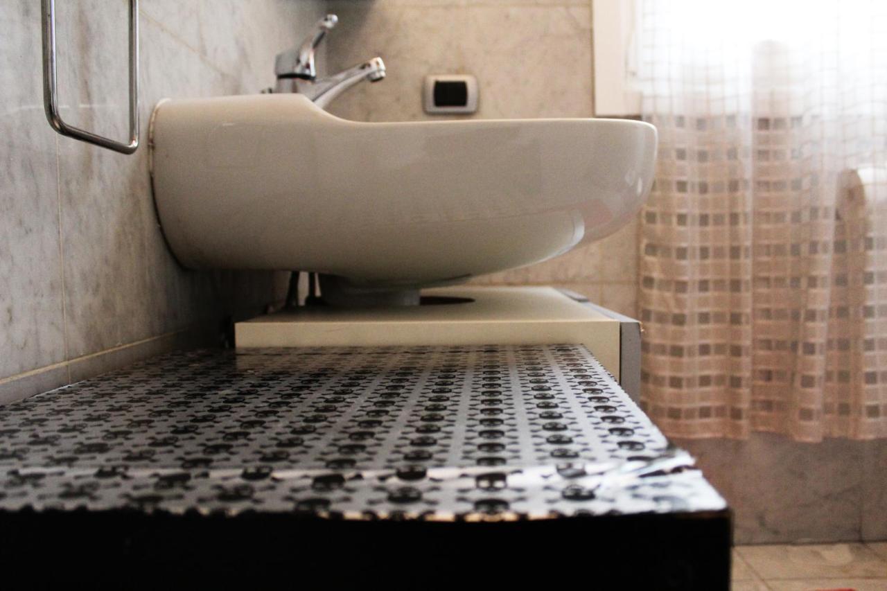 Sansiro47 Bed & Breakfast Milan Luaran gambar